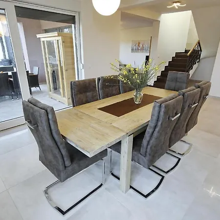 Nerina Holiday home Nin